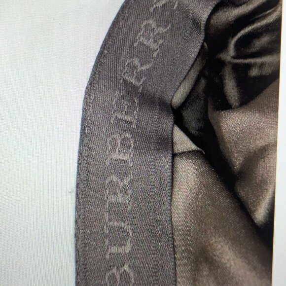 Trendy Burberry Hat NWT - Picture 4 of 4